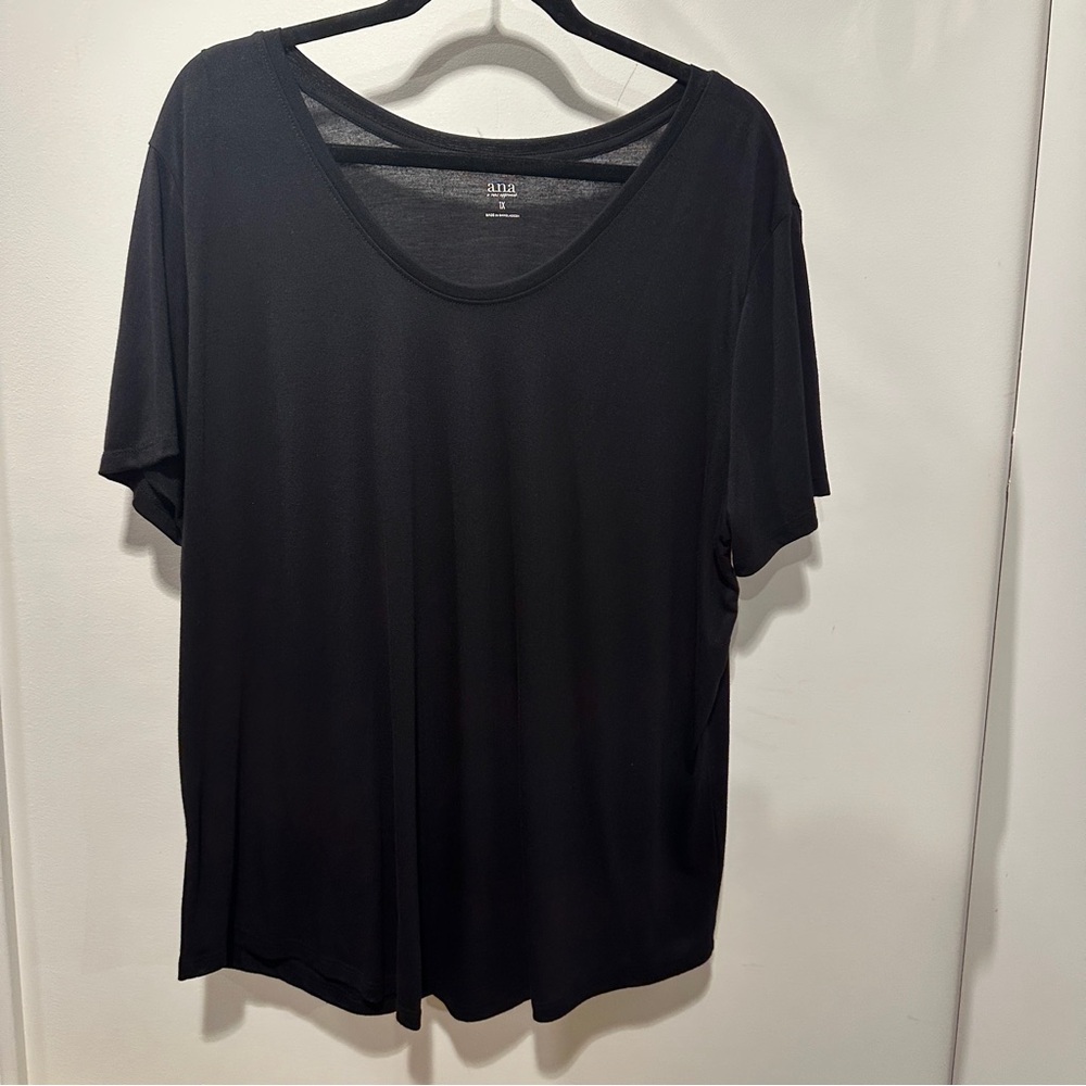 a.n.a Black Short Sleeve Women's Tee - Picture 3 of 3
